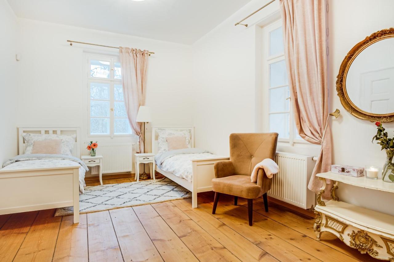 Lovecky Zamecek Pod Milesovkou Teplice Bagian luar foto